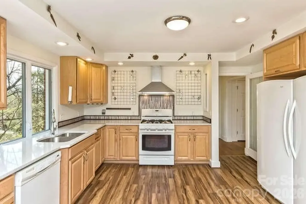179 Marlborough Road Asheville NC 28804