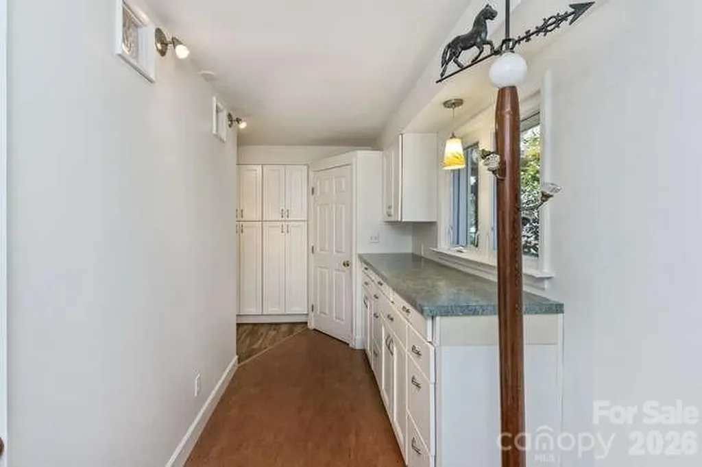 179 Marlborough Road Asheville NC 28804