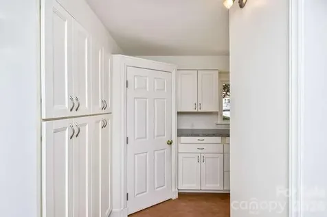 179 Marlborough Road Asheville NC 28804