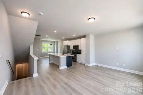 3930 Winterfield Place Charlotte NC 28205
