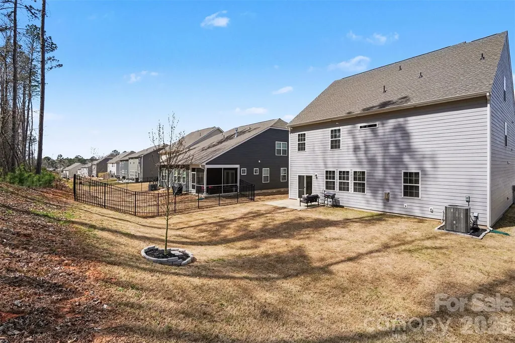 310 Hamptons Cove Road Troutman NC 28166