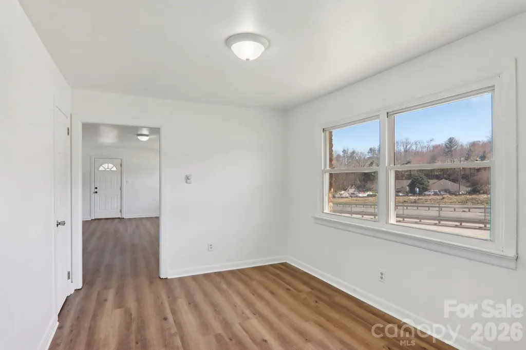 541 Paragon Parkway Waynesville NC 28786