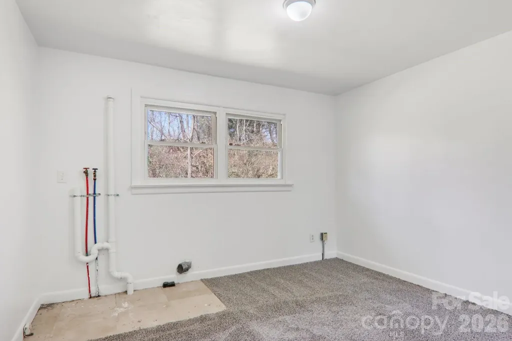 541 Paragon Parkway Waynesville NC 28786