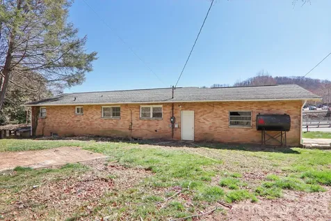 541 Paragon Parkway Waynesville NC 28786