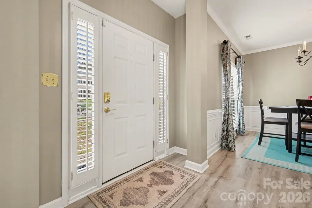2518 Pimpernel Road Charlotte NC 28213