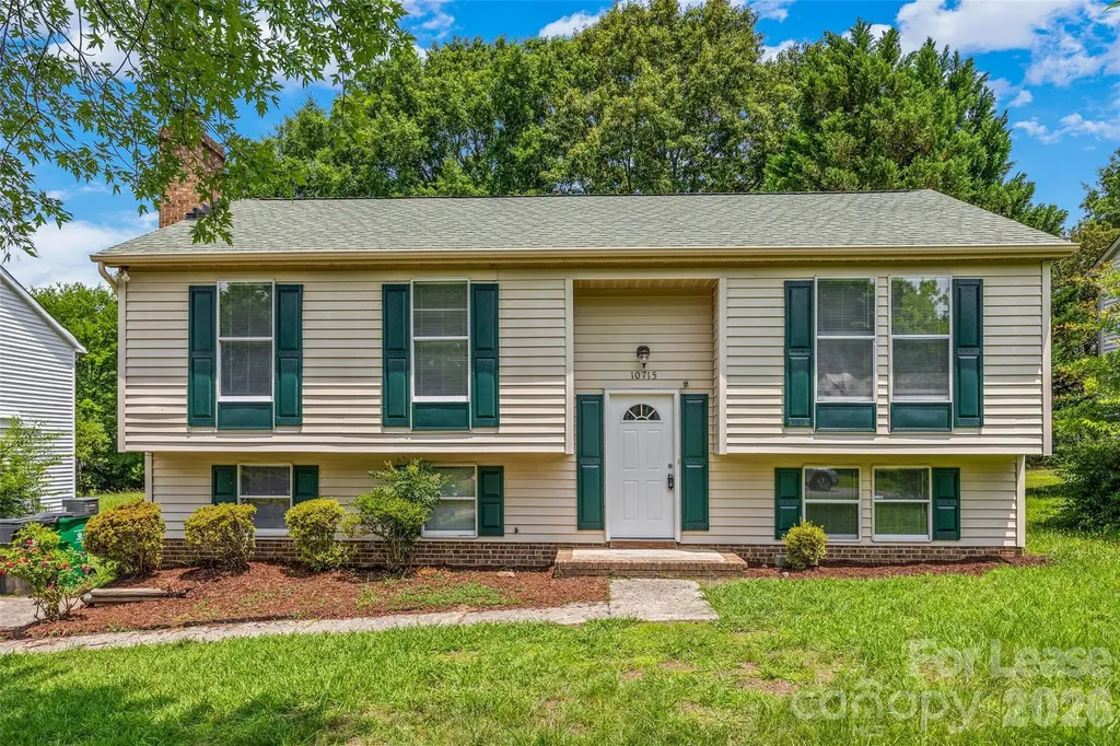 10715 Derry Drive Charlotte NC 28262