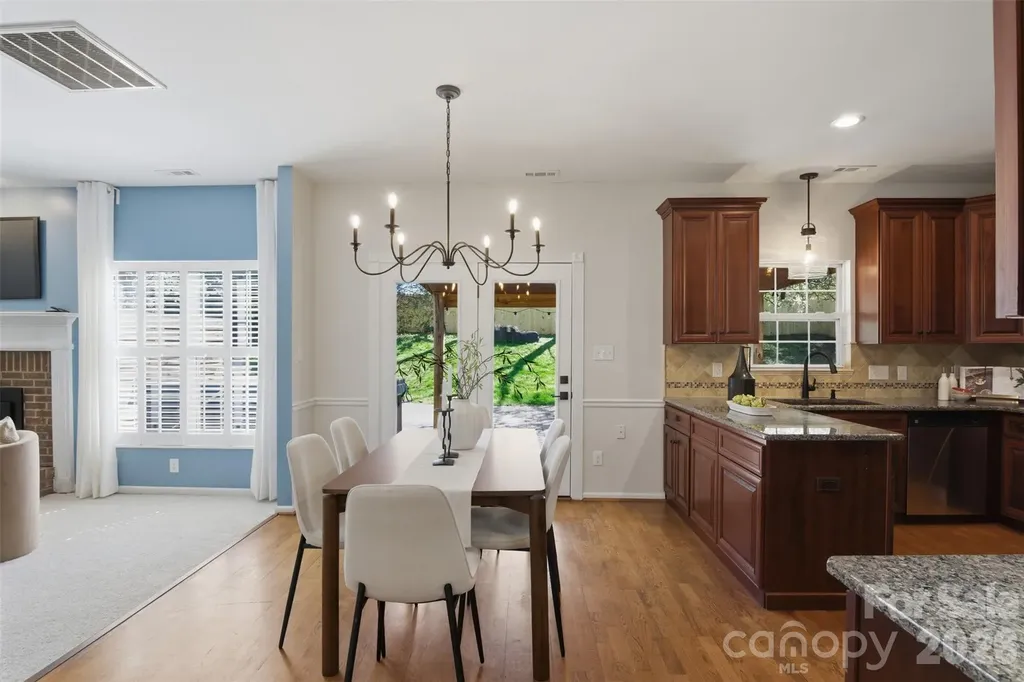 12238 Taos Court Charlotte NC 28277