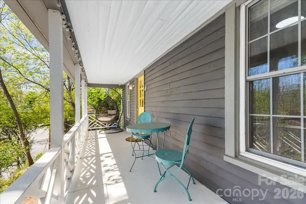 14 Woodrow Avenue Asheville NC 28801