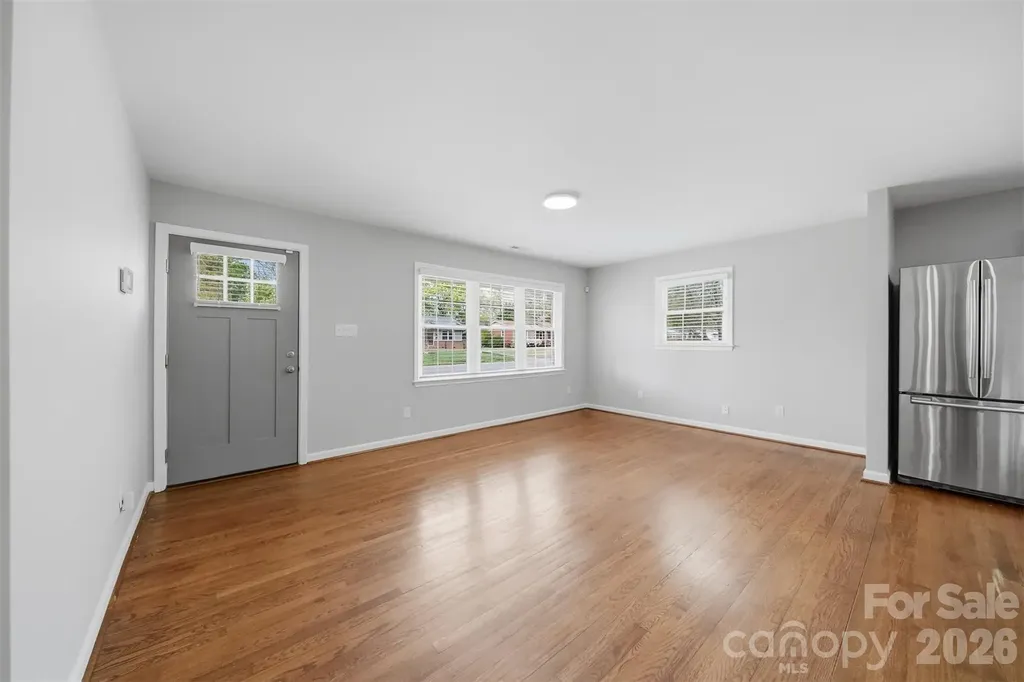 4809 Brooktree Drive Charlotte NC 28208