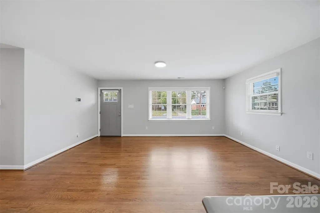 4809 Brooktree Drive Charlotte NC 28208