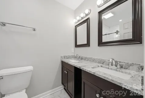 4809 Brooktree Drive Charlotte NC 28208