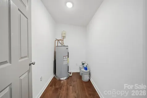 4809 Brooktree Drive Charlotte NC 28208
