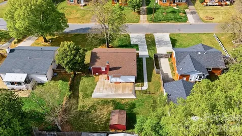 4809 Brooktree Drive Charlotte NC 28208