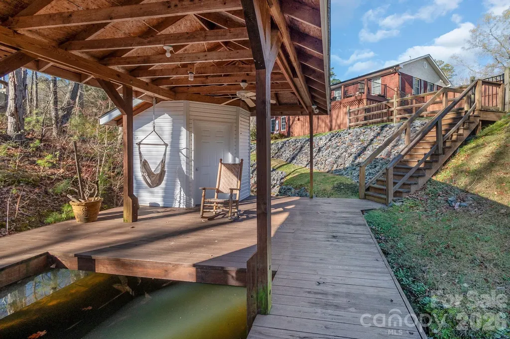 572 Acorn Acres Road Norwood NC 28128