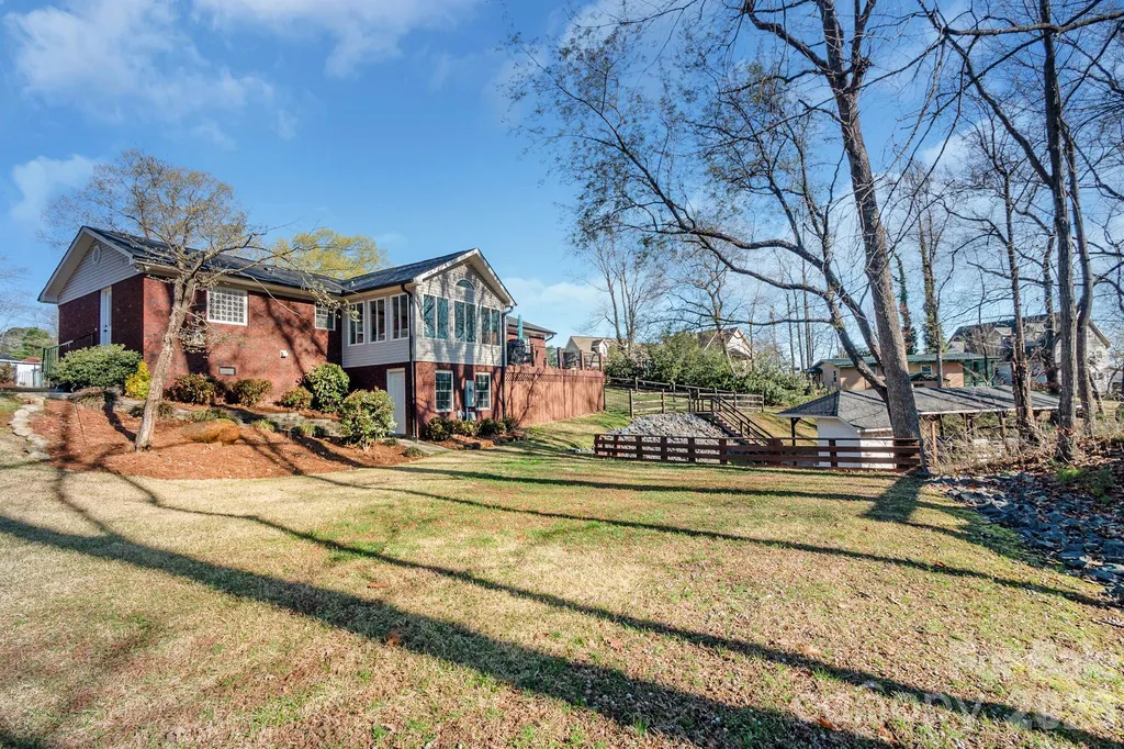 572 Acorn Acres Road Norwood NC 28128