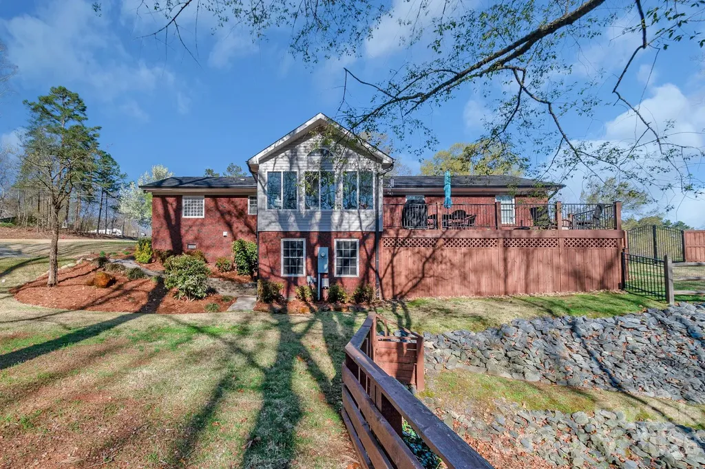 572 Acorn Acres Road Norwood NC 28128