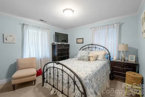 572 Acorn Acres Road Norwood NC 28128