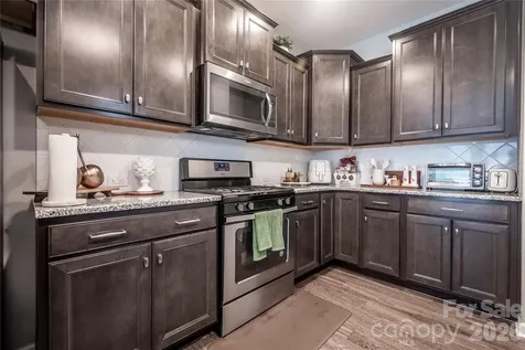 4320 Staffordshire Lane Charlotte NC 28213