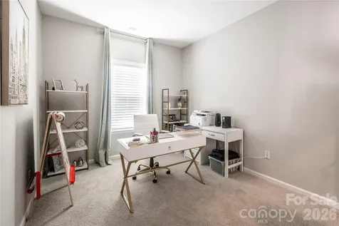 4320 Staffordshire Lane Charlotte NC 28213
