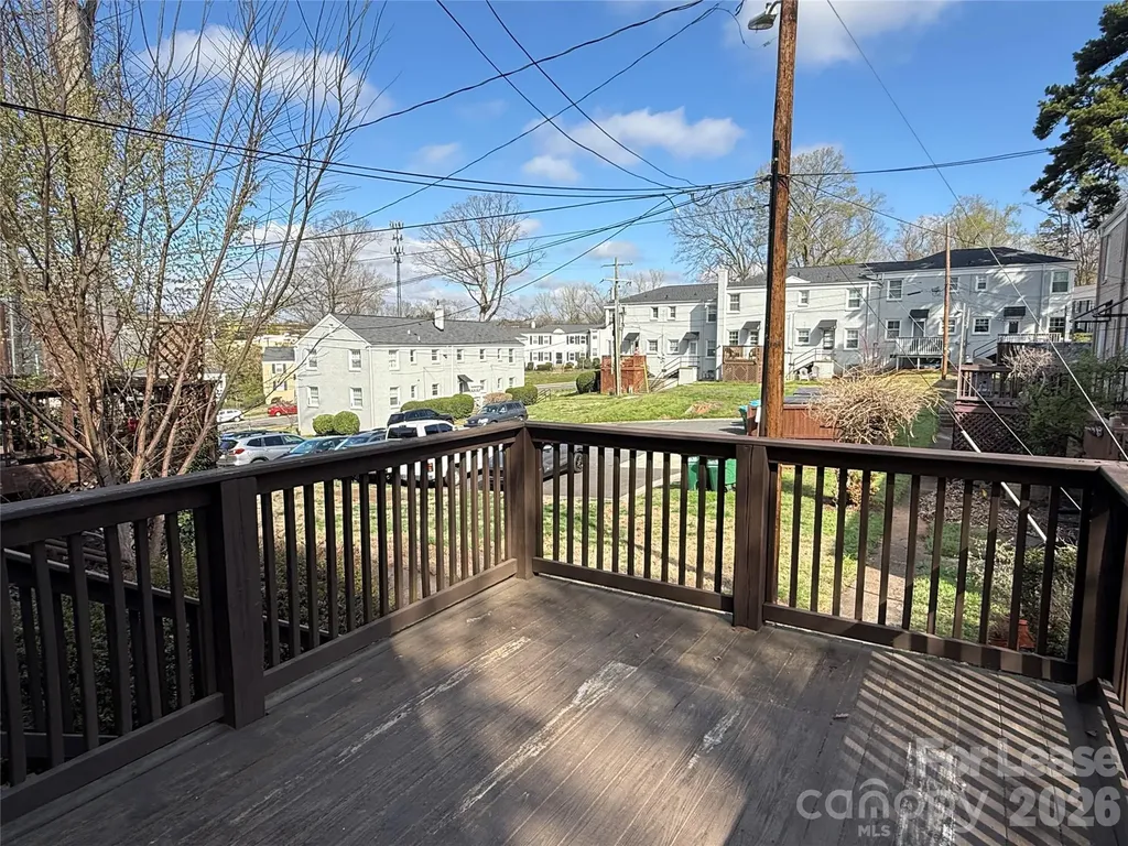524 Wakefield Drive Charlotte NC 28209