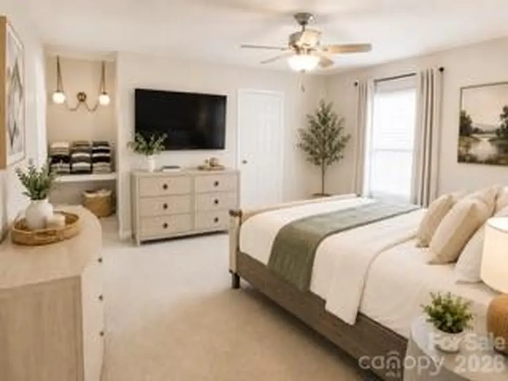 2705 N Center Street Hickory NC 28601