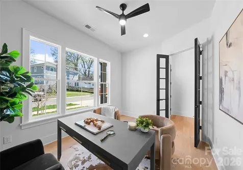 2013 South Street Charlotte NC 28208