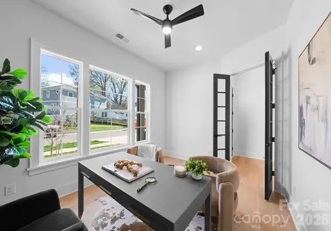 2013 South Street Charlotte NC 28208