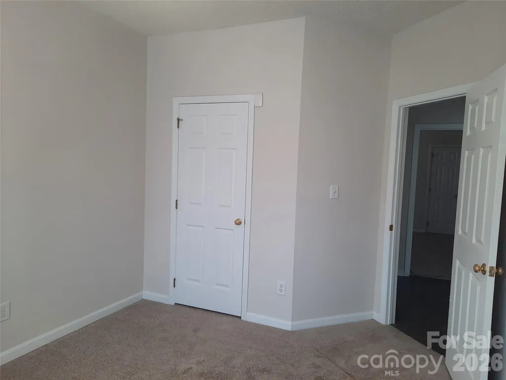5305 Chinemist Court Charlotte NC 28269