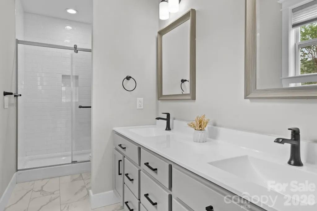 1112 Blueview Drive Black Mountain NC 28711