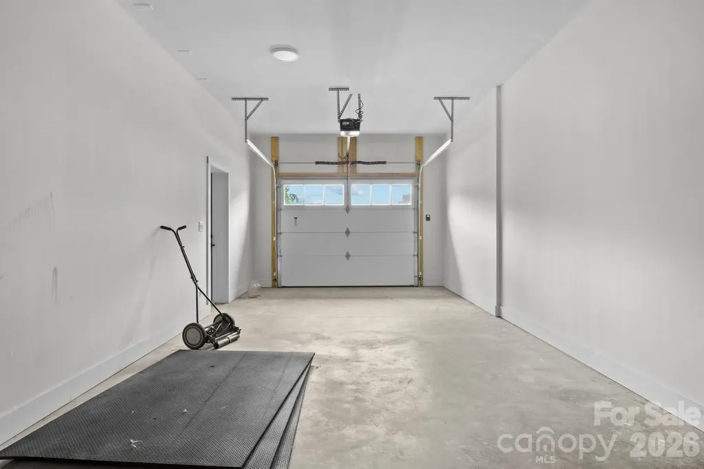 1112 Blueview Drive Black Mountain NC 28711