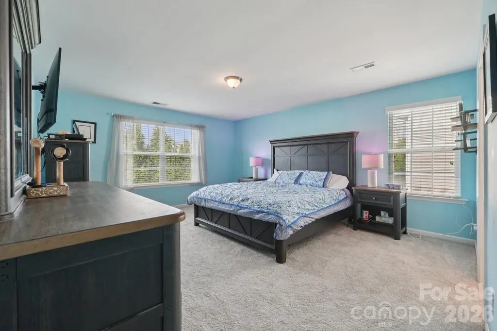 5016 Riverdale Drive Charlotte NC 28273