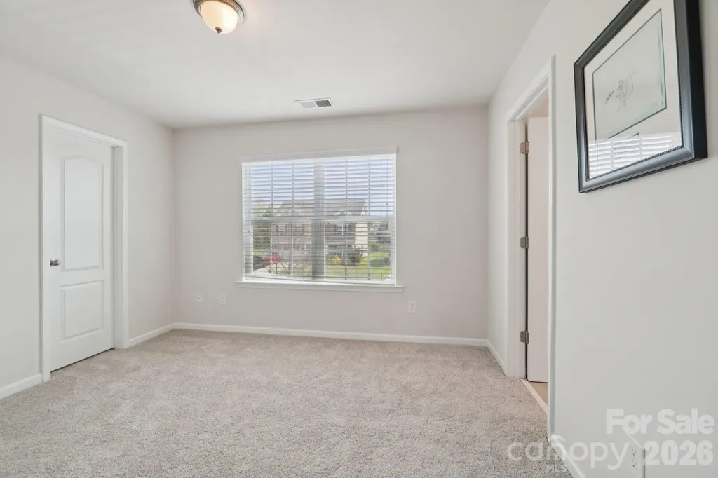 5016 Riverdale Drive Charlotte NC 28273