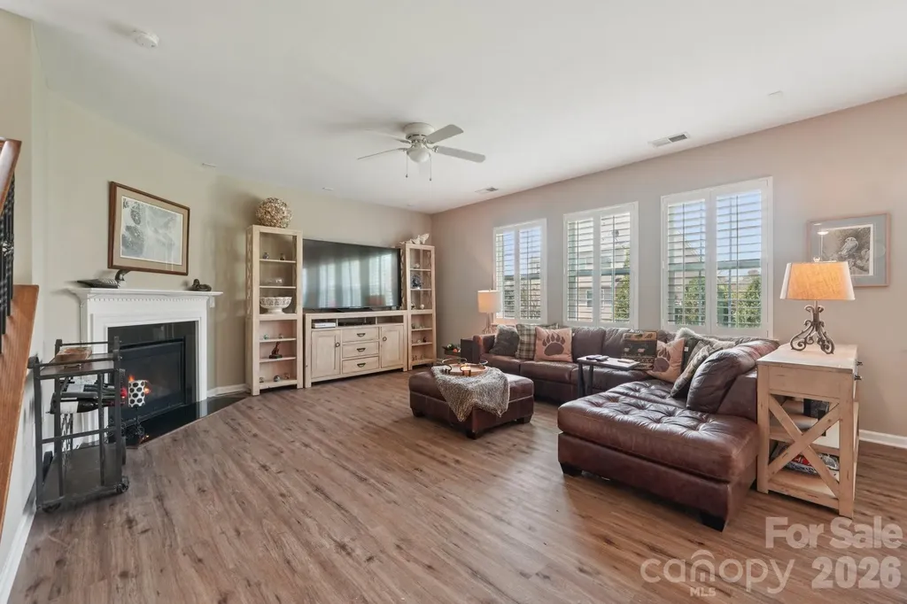 5016 Riverdale Drive Charlotte NC 28273