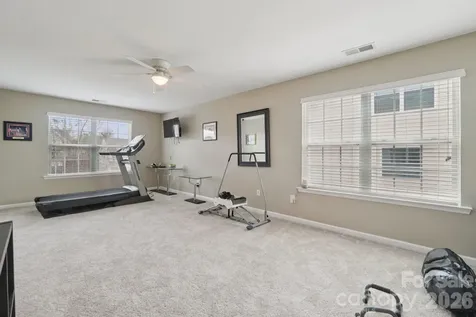 5016 Riverdale Drive Charlotte NC 28273