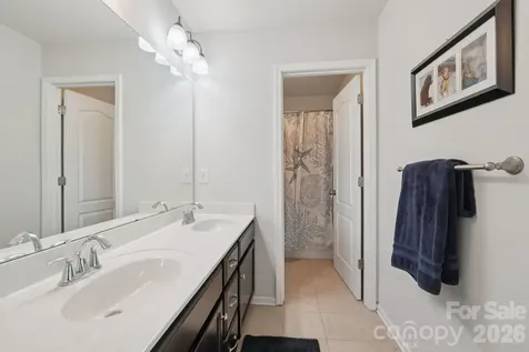 5016 Riverdale Drive Charlotte NC 28273