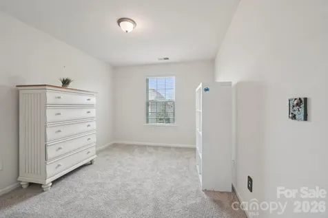 5016 Riverdale Drive Charlotte NC 28273
