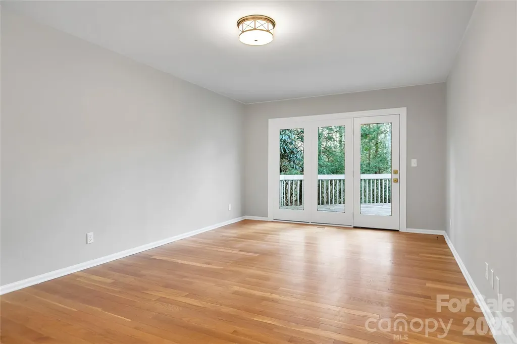 3814 Connestee Trail Brevard NC 28712