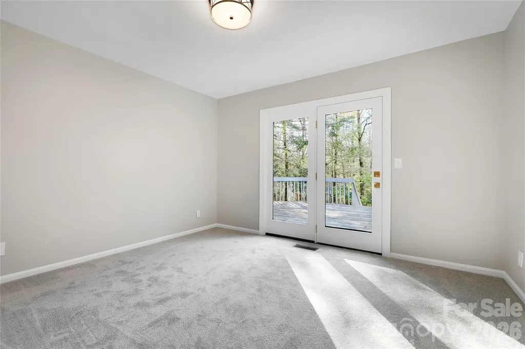3814 Connestee Trail Brevard NC 28712