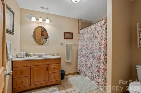 150 Avondale Ridge Road Asheville NC 28803