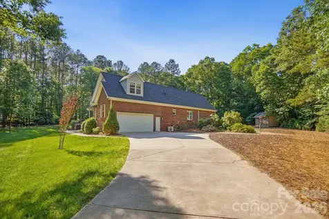 2043 Standing Timber Road Lancaster SC 29720