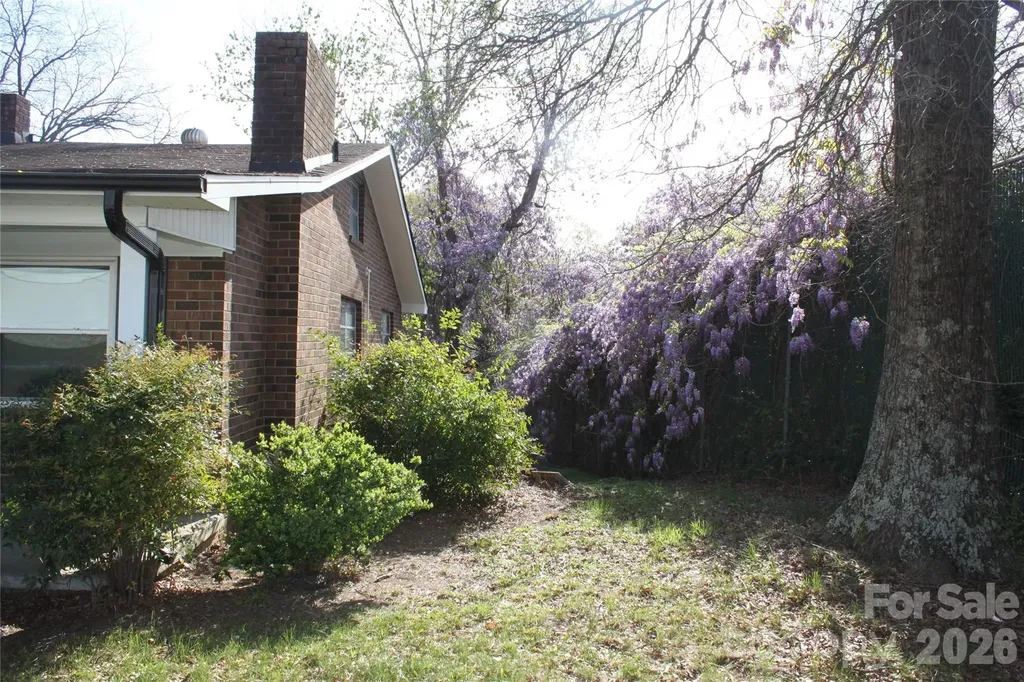 2210 N Cannon Boulevard Kannapolis NC 28083