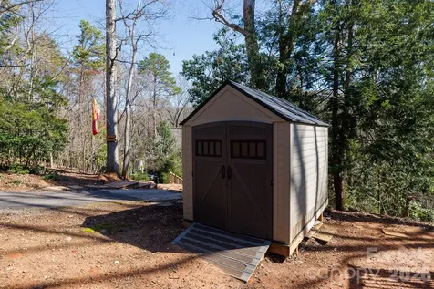 3106 Point Clear Drive Tega Cay SC 29708