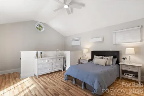 265 Anthony Circle Charlotte NC 28211