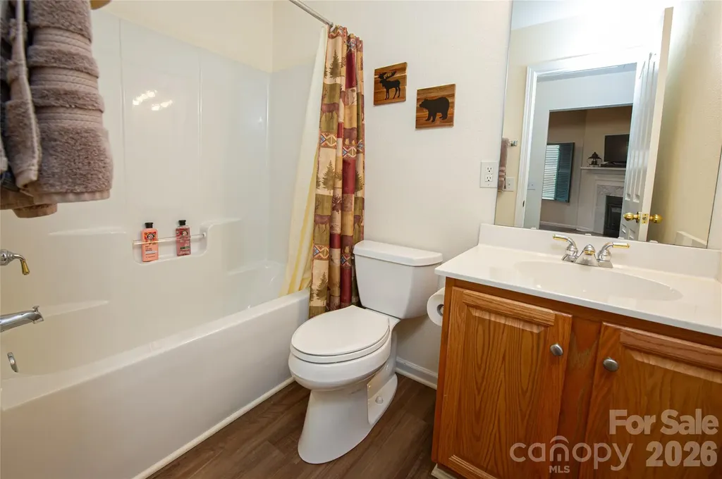 5320 Harris Cove Drive Charlotte NC 28269