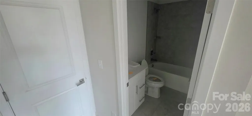 960 Broad River Lane Charlotte NC 28211