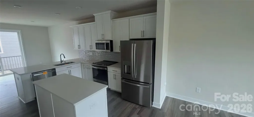 960 Broad River Lane Charlotte NC 28211