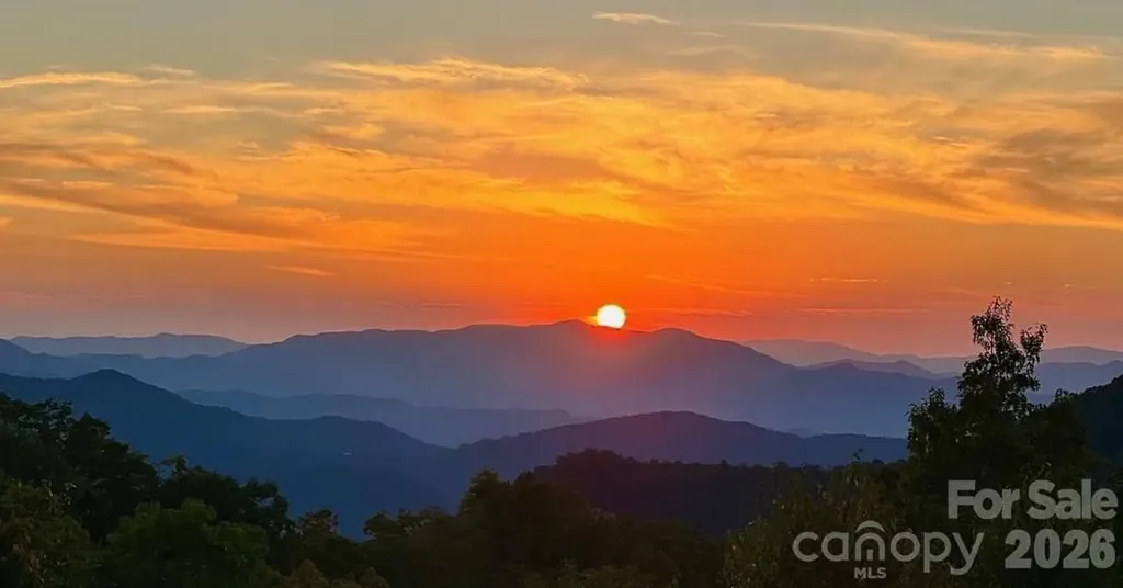 27 Indianola Lane Bryson City NC 28713