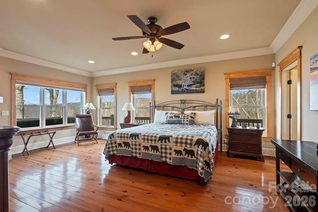 27 Indianola Lane Bryson City NC 28713