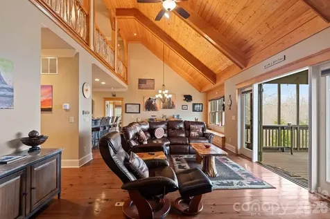 27 Indianola Lane Bryson City NC 28713
