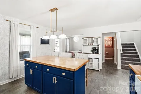 1525 Cazador Lane York SC 29745